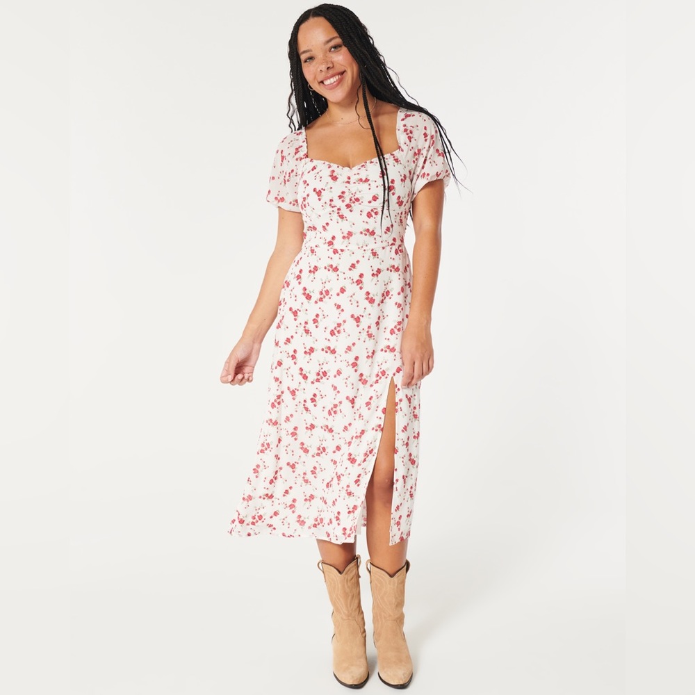 Hollister Floral Dress 🌺